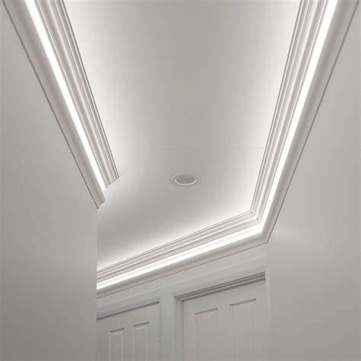 Do you paint cornices with ceiling paint?